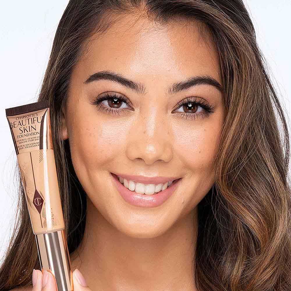 CHARLOTTE'S BEAUTIFUL SKIN FOUNDATION (BASE DE MAQUILLAJE)